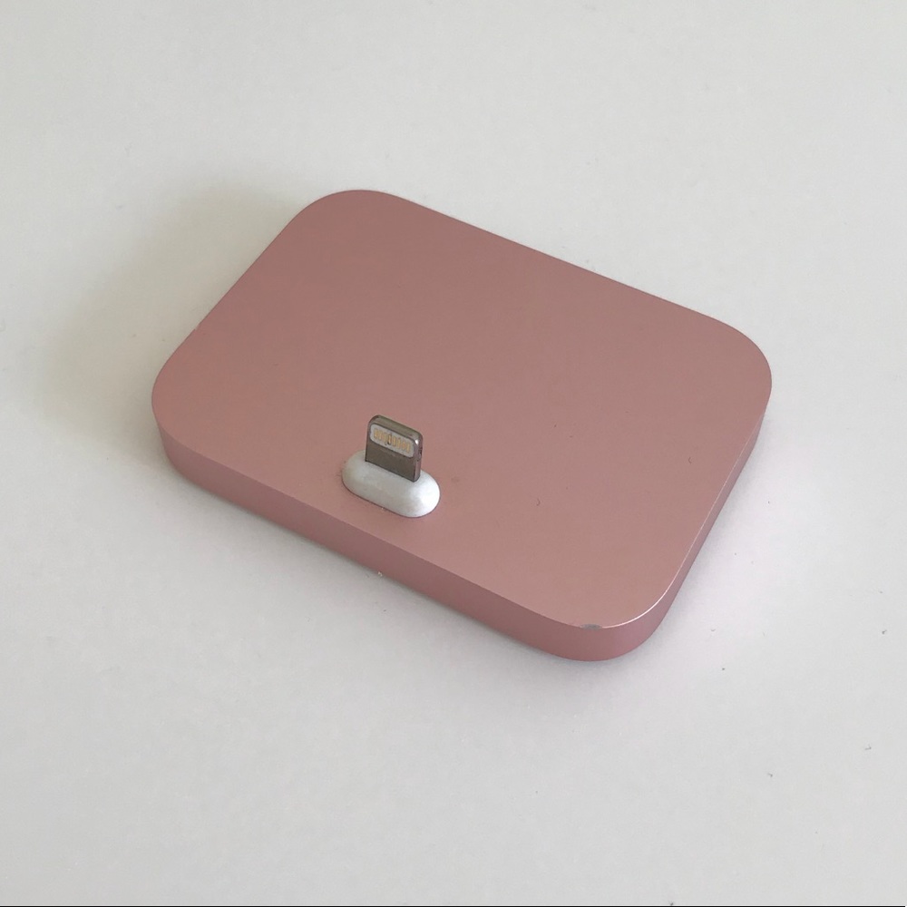 iPhone Lightning Dock 🌩